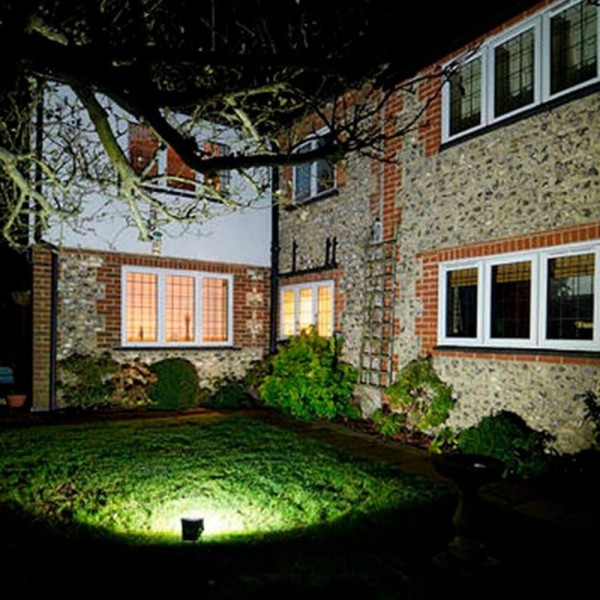 Foco Reflector Led 10w Luz Fria Blanca 6500k Intemperie Ip66 - Imagen 6