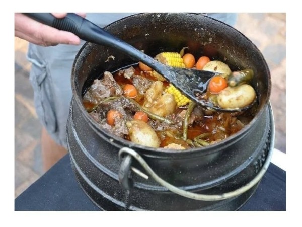 Olla De Hierro Fundido Fundicion Con 3 Patas Y Tapa 9,5lts - Imagen 2