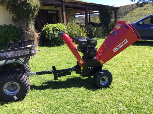 Chipeadora O Trituradora De Ramas Equus Nafta 15hp - Imagen 5